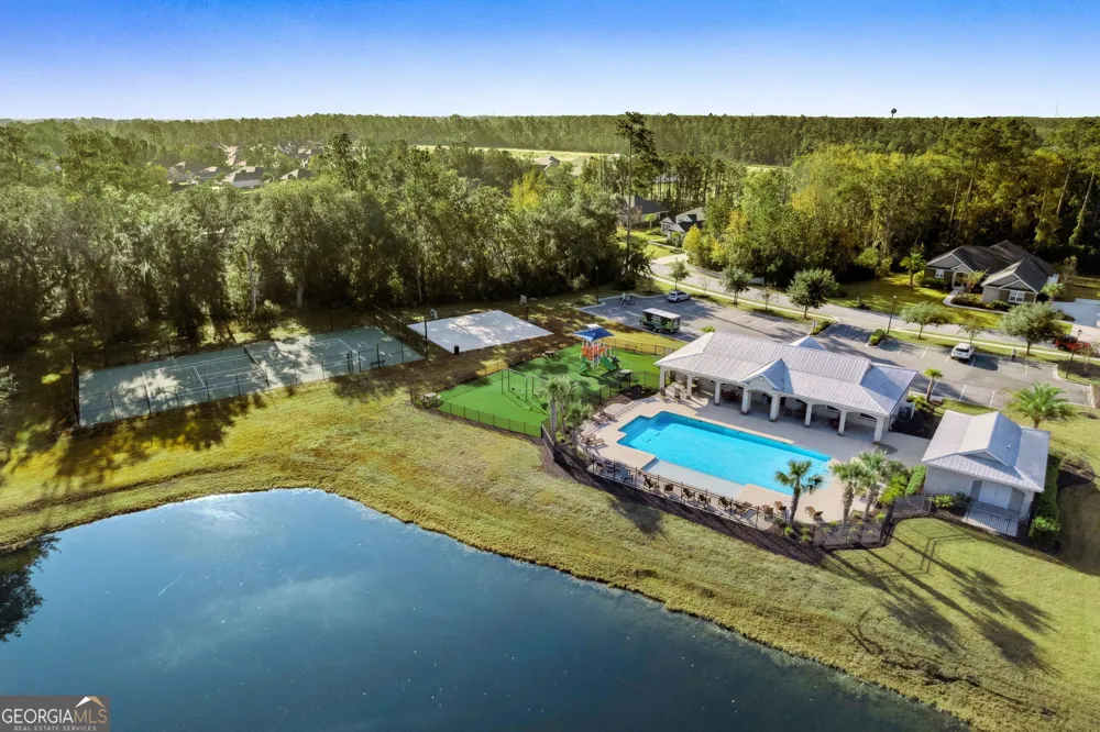 239 Fiddlers Cove DR Kingsland, GA 31548