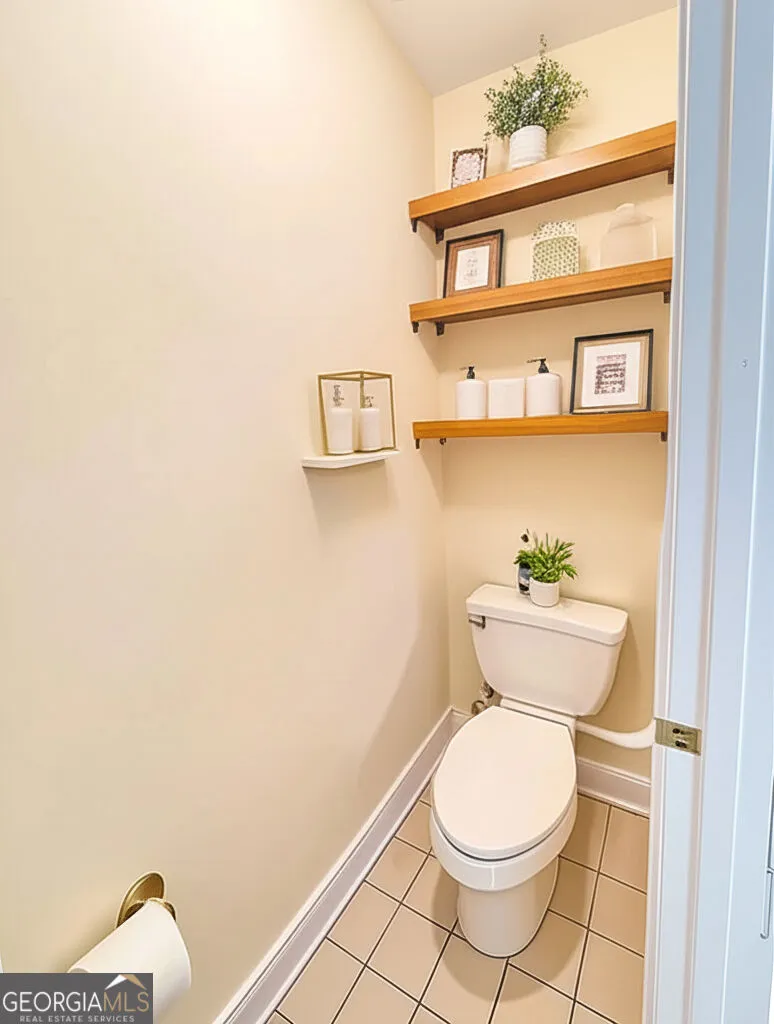440 Wood LN Athens, GA 30605
