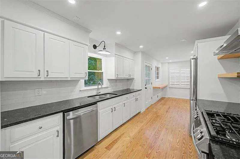 3868 Emerson ST Marietta, GA 30062