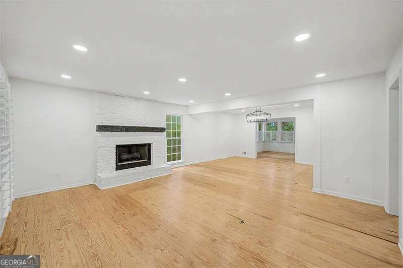 3868 Emerson ST Marietta, GA 30062