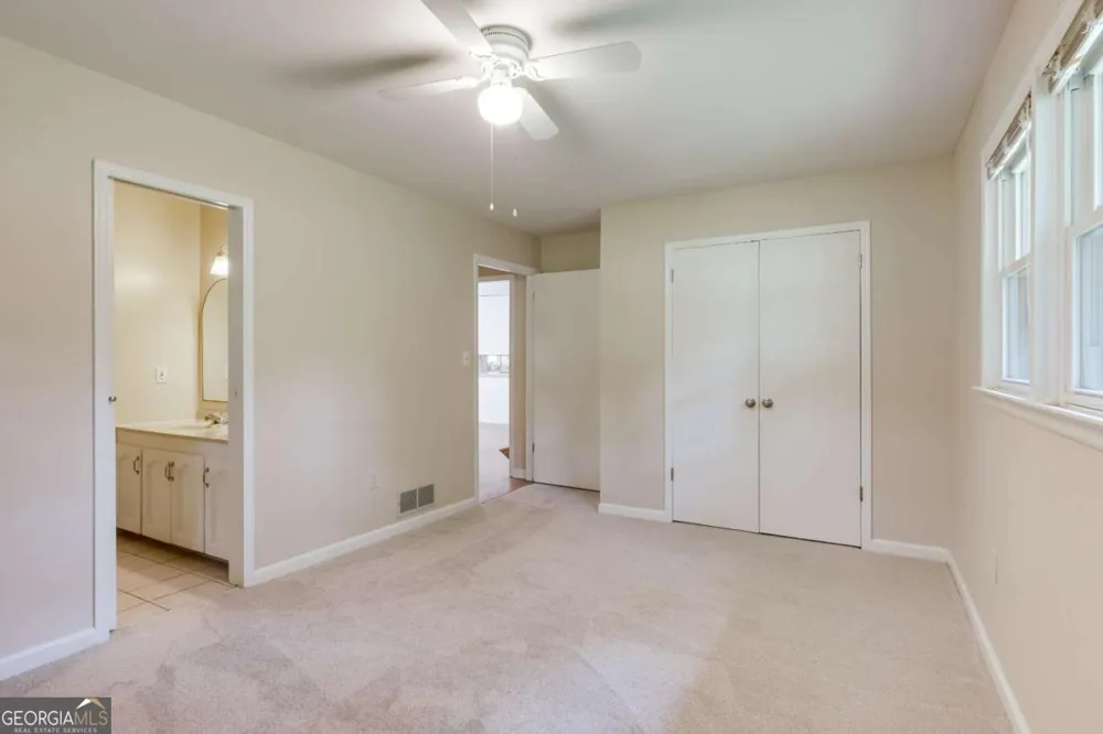 110 Pioneer DR Athens, GA 30605