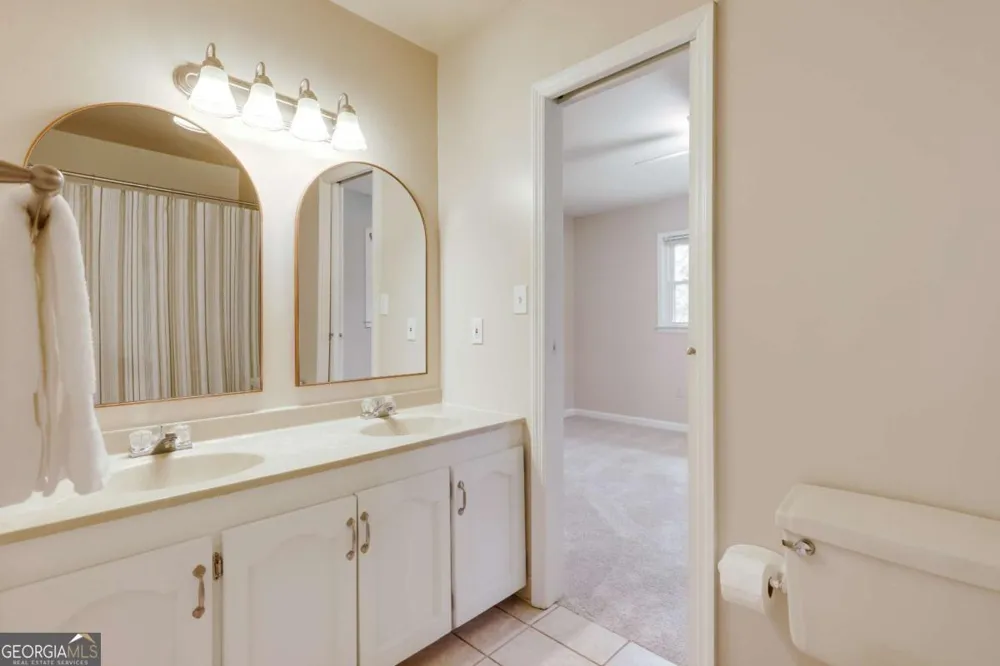 110 Pioneer DR Athens, GA 30605