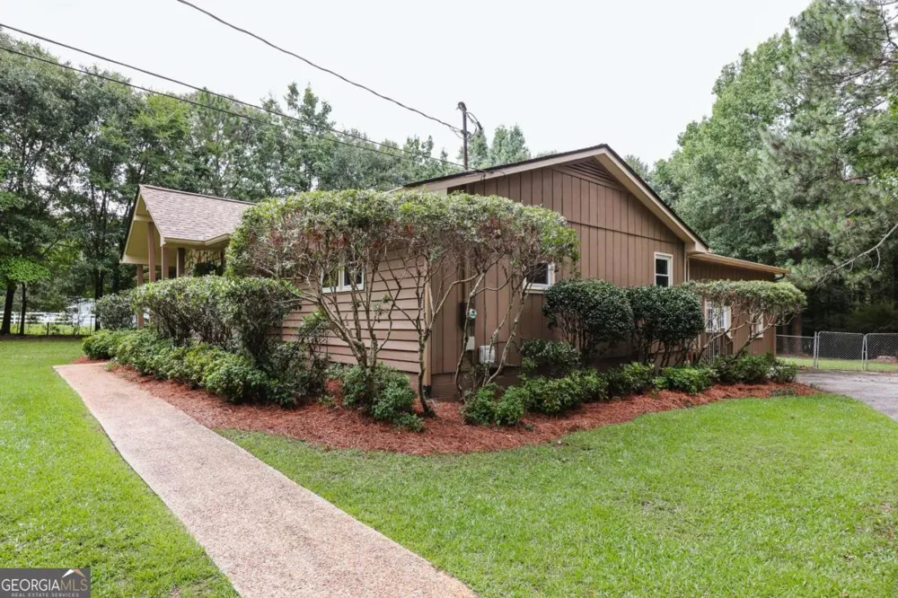 110 Pioneer DR Athens, GA 30605