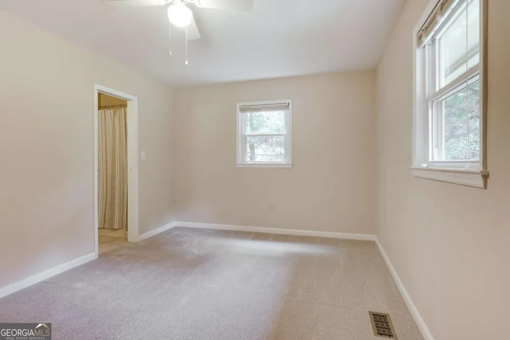 110 Pioneer DR Athens, GA 30605