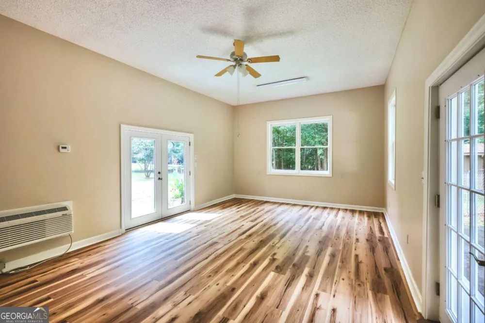 110 Pioneer DR Athens, GA 30605