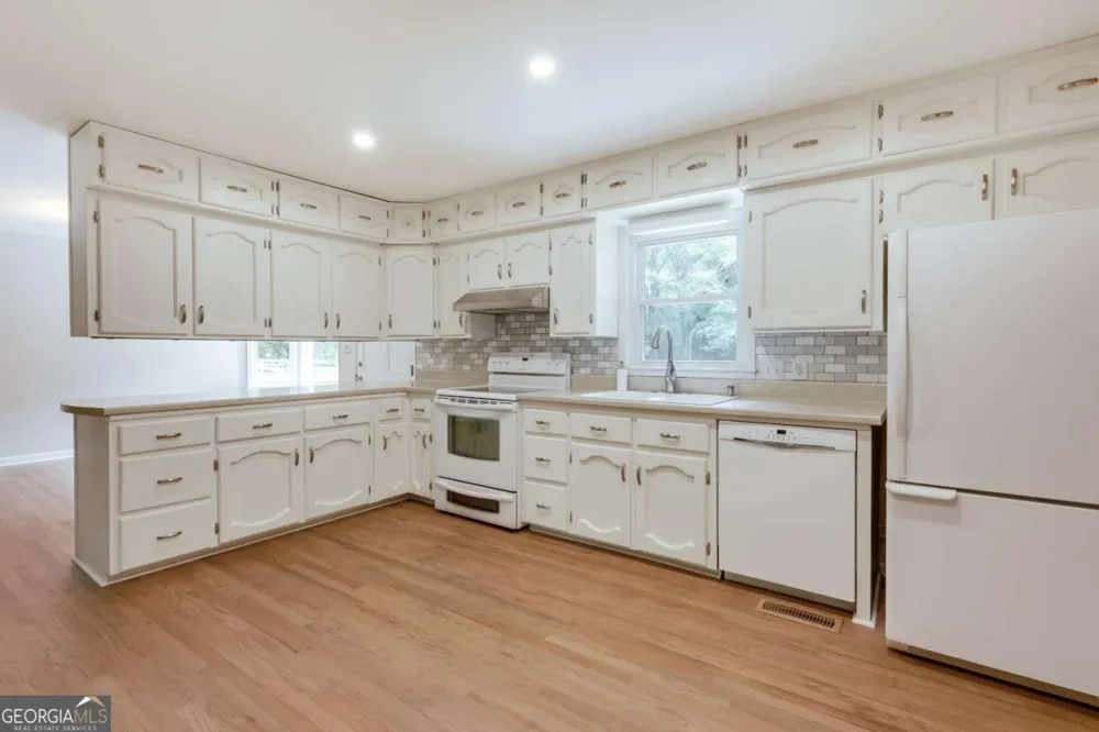 110 Pioneer DR Athens, GA 30605