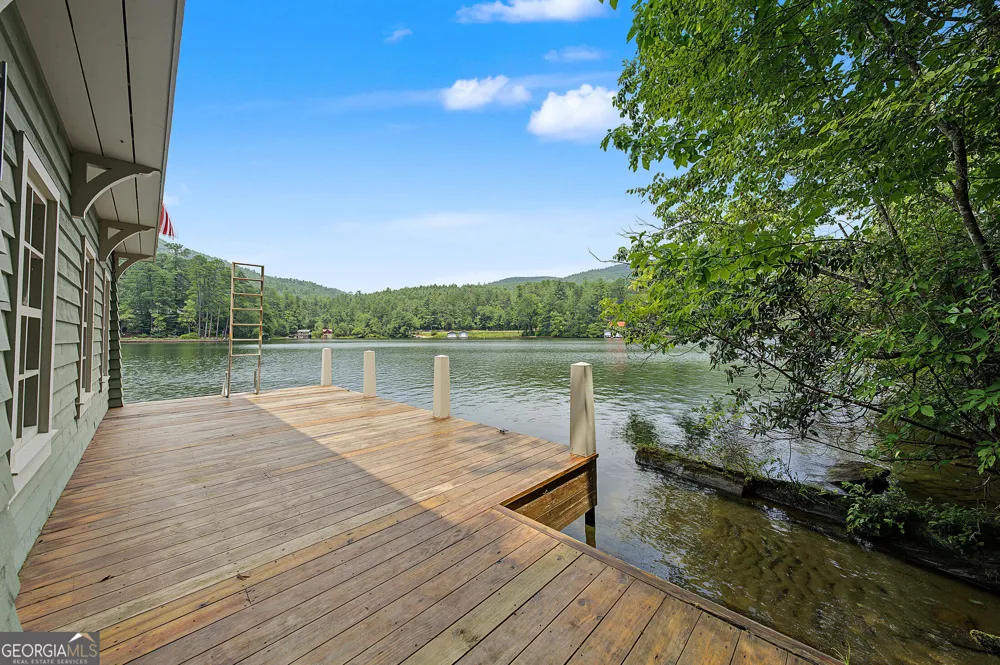4616 & 4237 Crow Creek RD Lakemont, GA 30552
