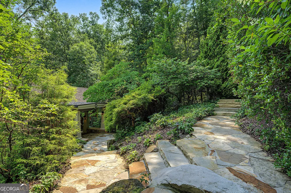 4616 & 4237 Crow Creek RD Lakemont, GA 30552