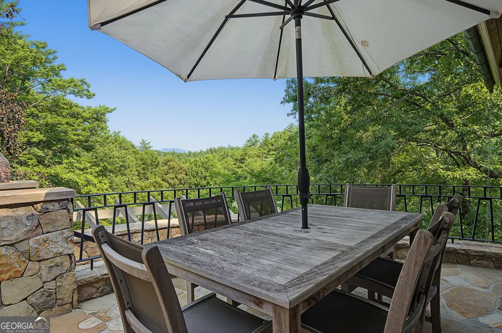 4616 & 4237 Crow Creek RD Lakemont, GA 30552
