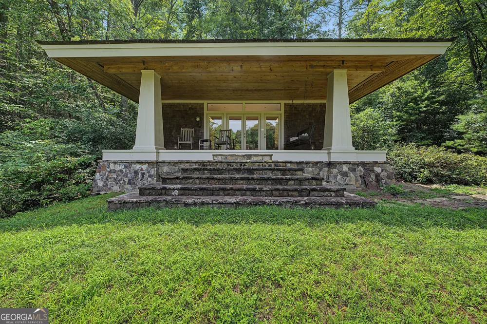 4616 & 4237 Crow Creek RD Lakemont, GA 30552
