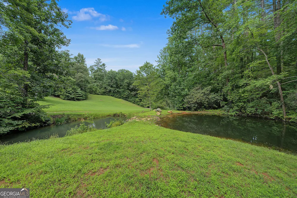 4616 & 4237 Crow Creek RD Lakemont, GA 30552