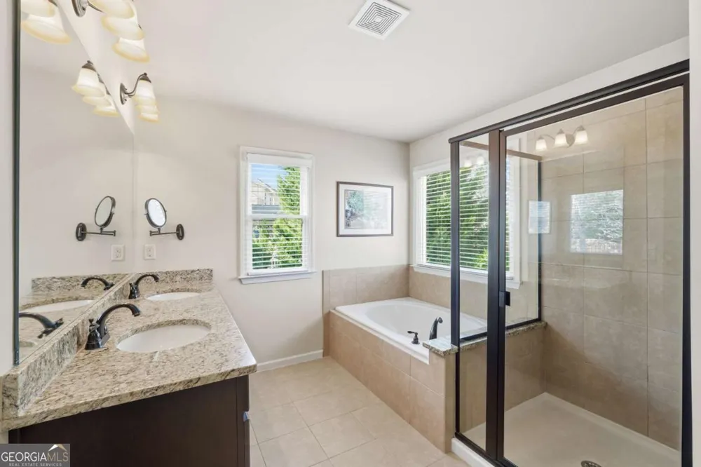 7232 Lake Sterling BLVD Flowery Branch, GA 30542
