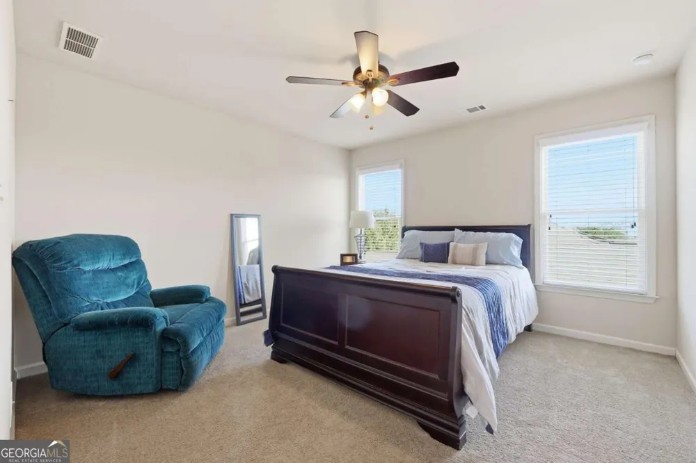 7232 Lake Sterling BLVD Flowery Branch, GA 30542