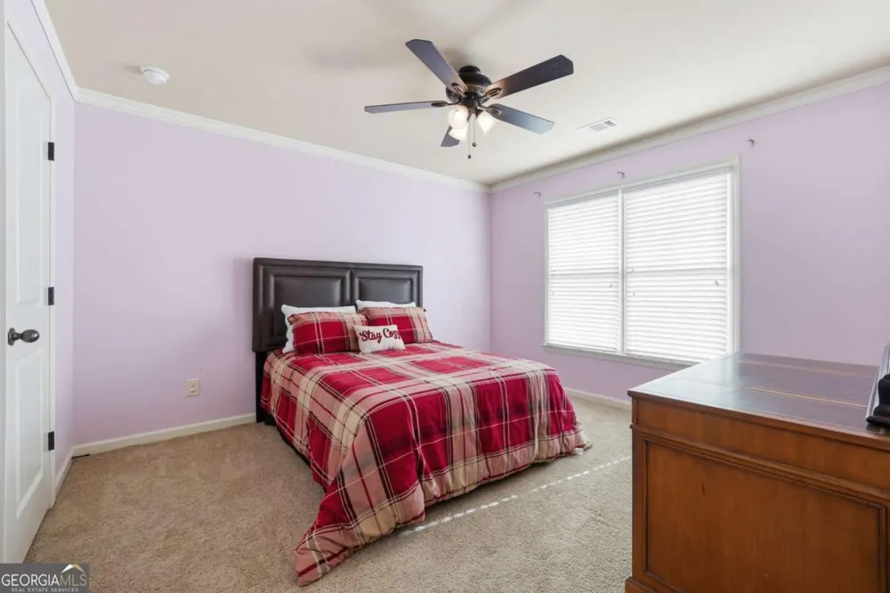 7232 Lake Sterling BLVD Flowery Branch, GA 30542