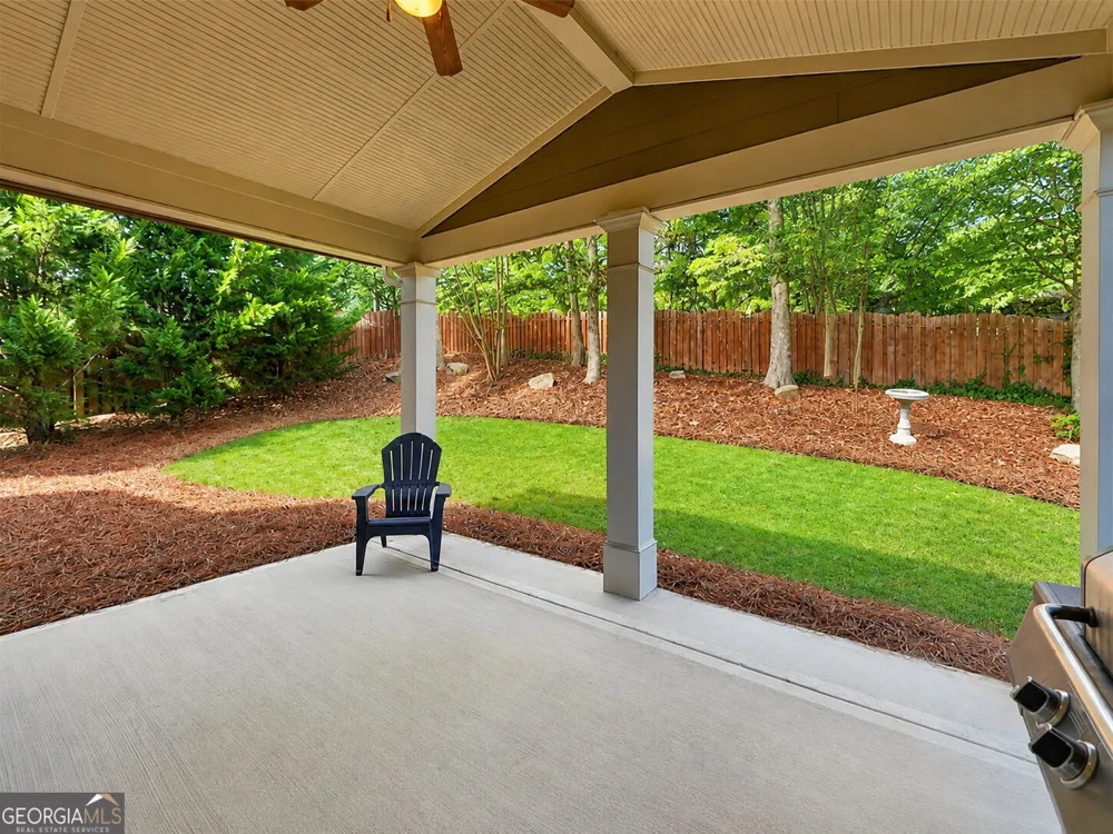 7232 Lake Sterling BLVD Flowery Branch, GA 30542