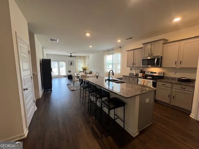137 Grafton ST Hampton, GA 30228