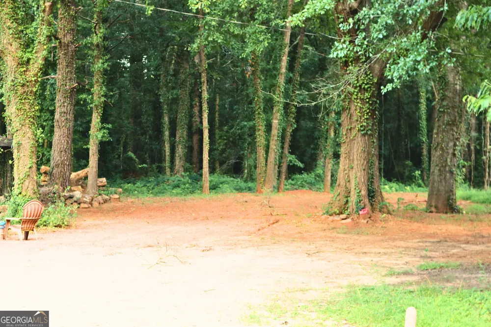 6169 Hillvale RD Lithonia, GA 30058