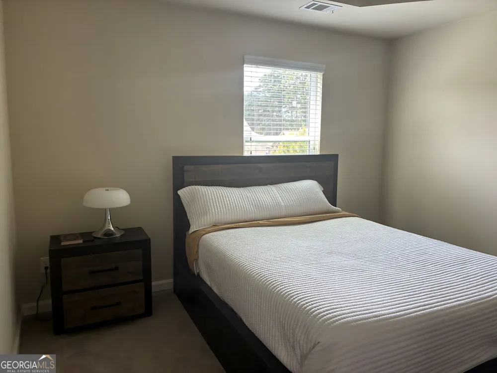 1301 Rose Terrace CIR Loganville, GA 30052