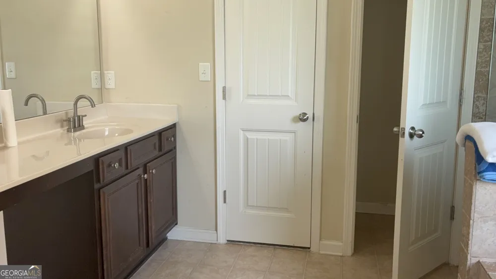 1301 Rose Terrace CIR Loganville, GA 30052