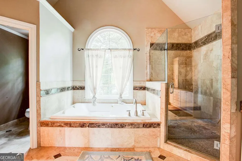 3305 Greencastle NE Marietta, GA 30062