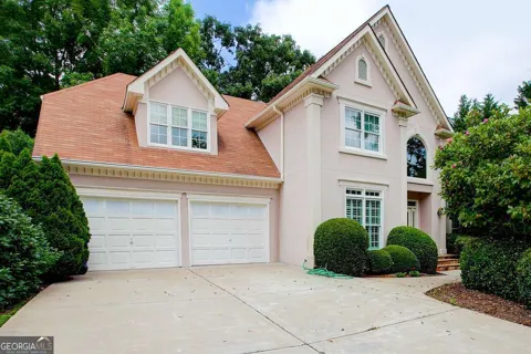 3305 Greencastle NE