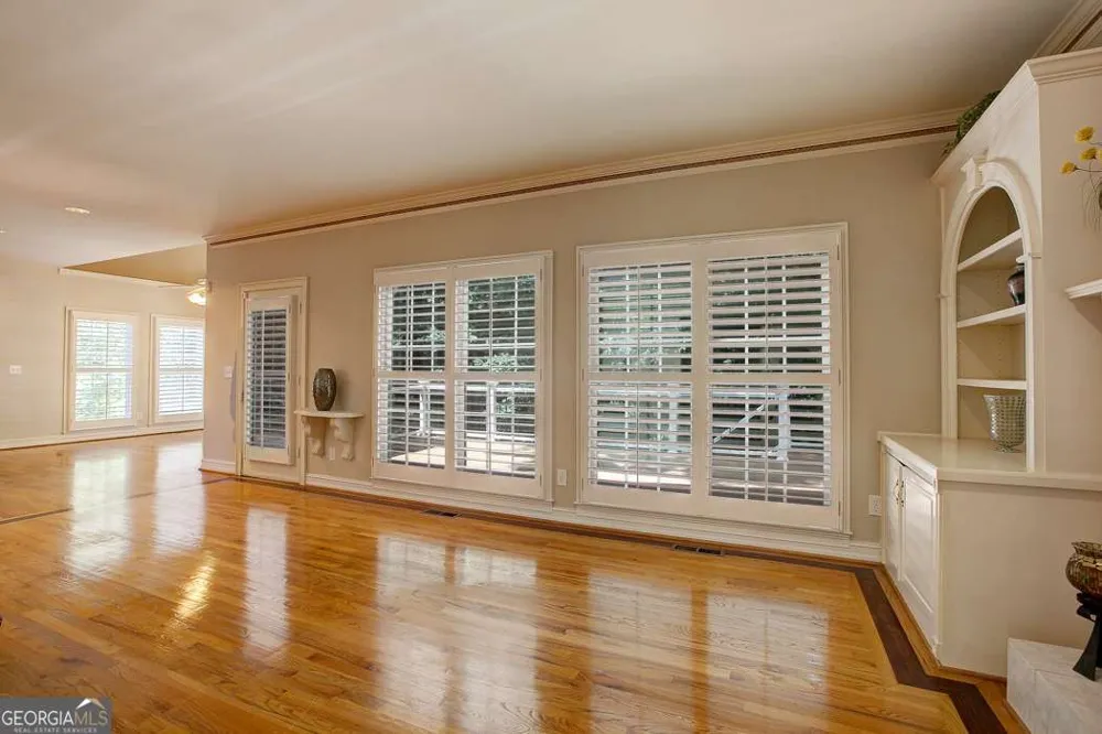 3305 Greencastle NE Marietta, GA 30062