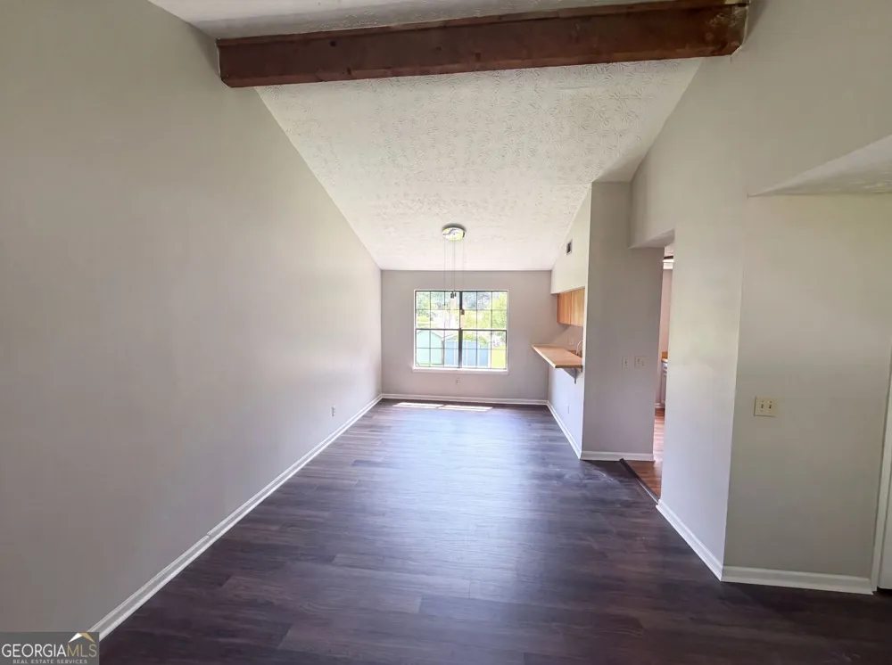 165 Splitwood LN Fairburn, GA 30213