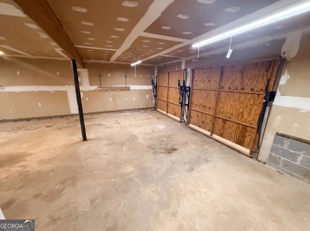 165 Splitwood LN Fairburn, GA 30213