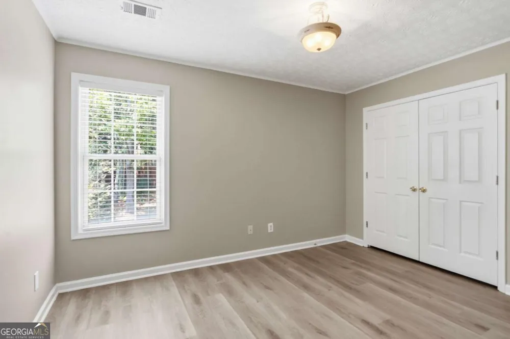 2627 Spring Cast DR Buford, GA 30519