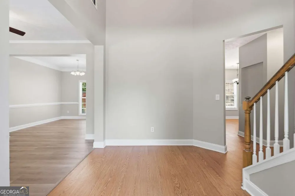 2627 Spring Cast DR Buford, GA 30519