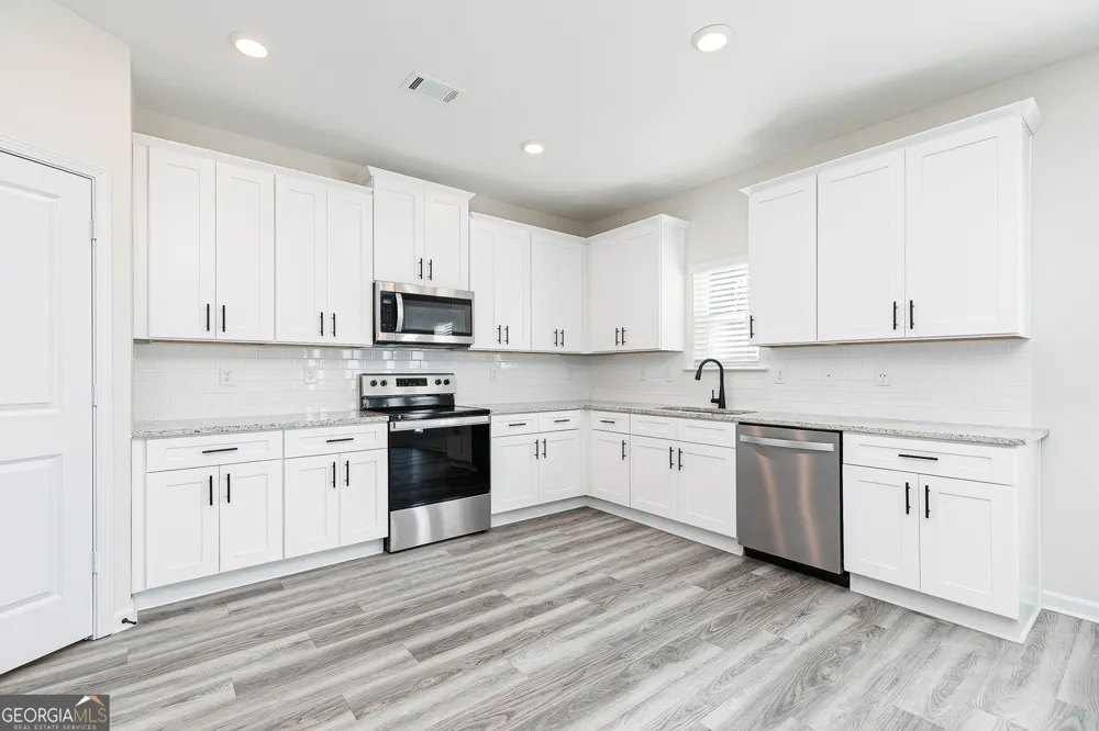 306 Sunfish CIR Jefferson, GA 30549