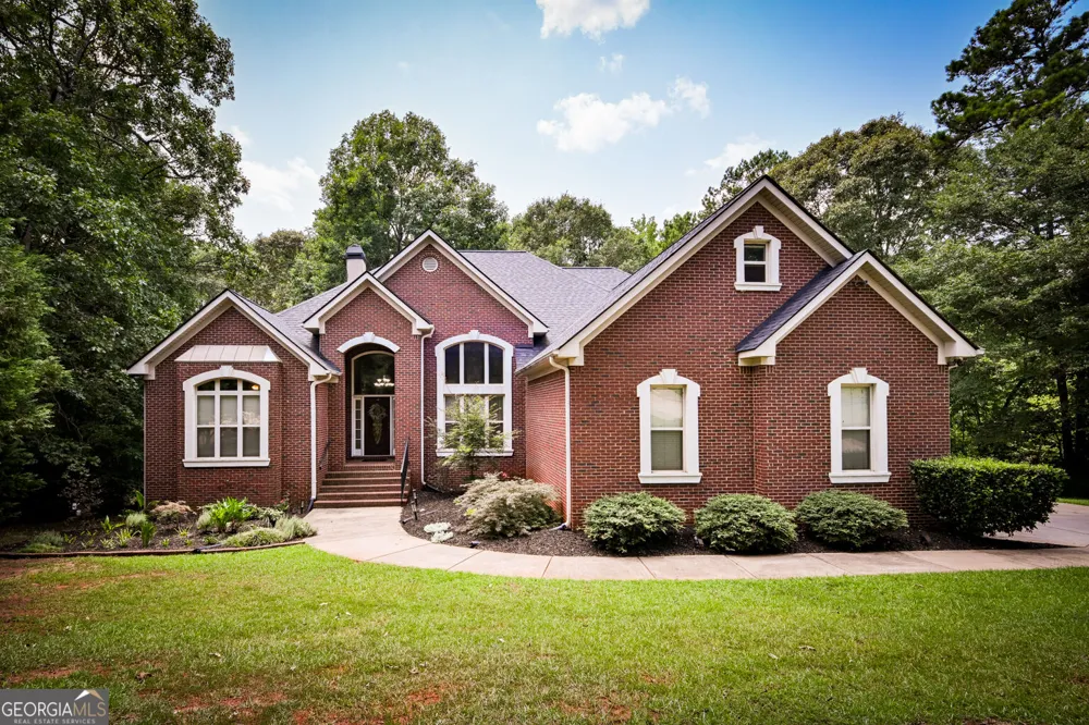 12426 Edgewater DR Hampton, GA 30228