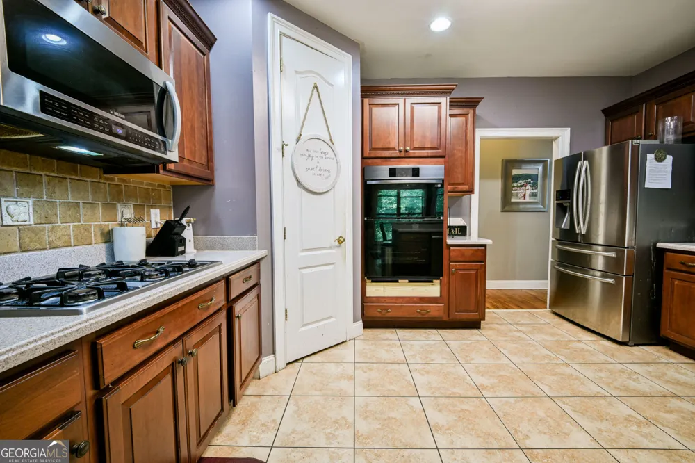 12426 Edgewater DR Hampton, GA 30228