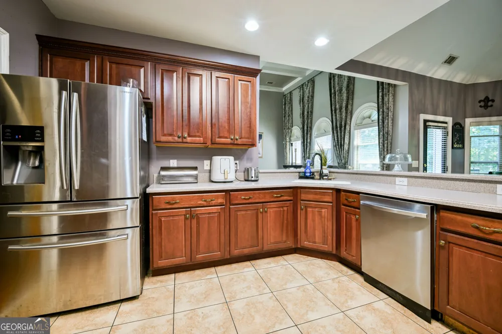 12426 Edgewater DR Hampton, GA 30228