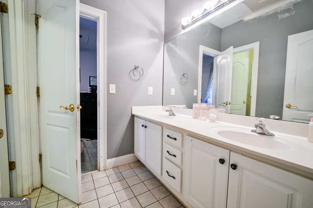 12426 Edgewater DR Hampton, GA 30228