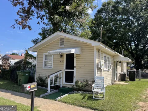 4204 Meritas DR