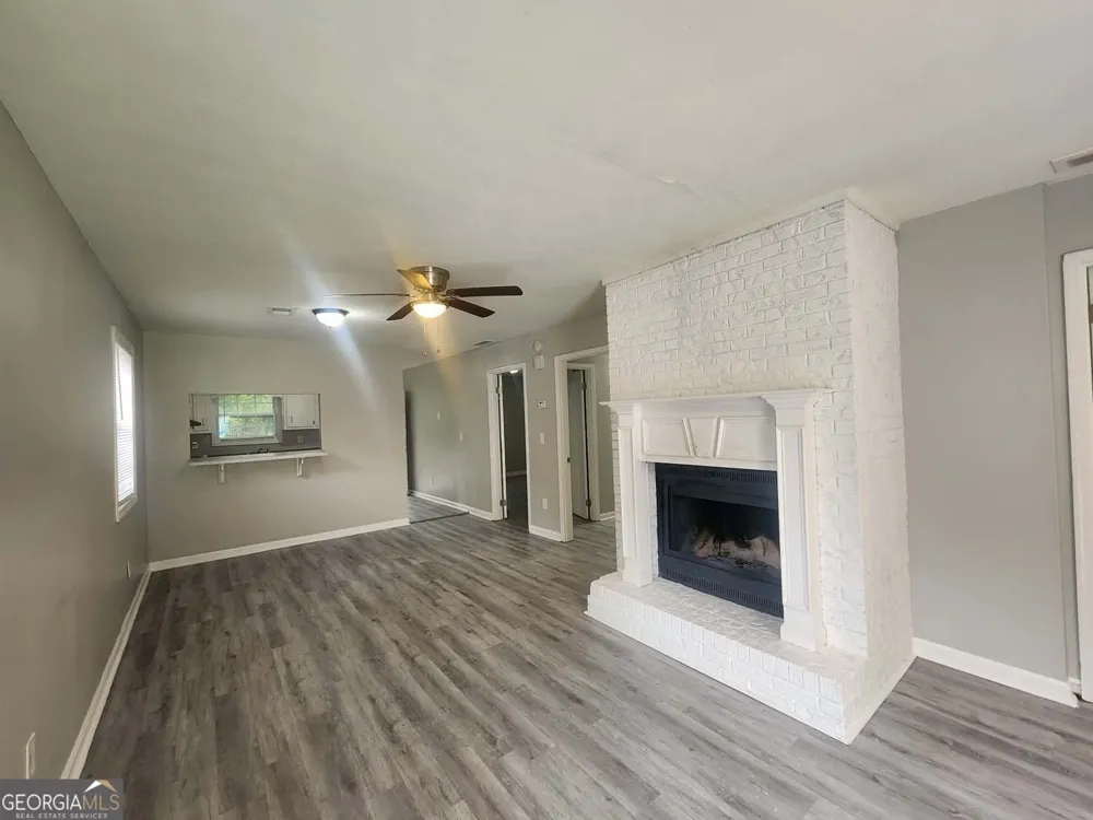 1168 Pinedale CIR NW Conyers, GA 30012