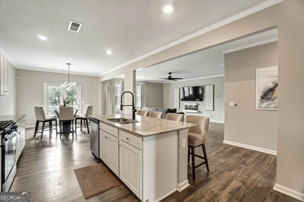 386 Thompson DR Dallas, GA 30132