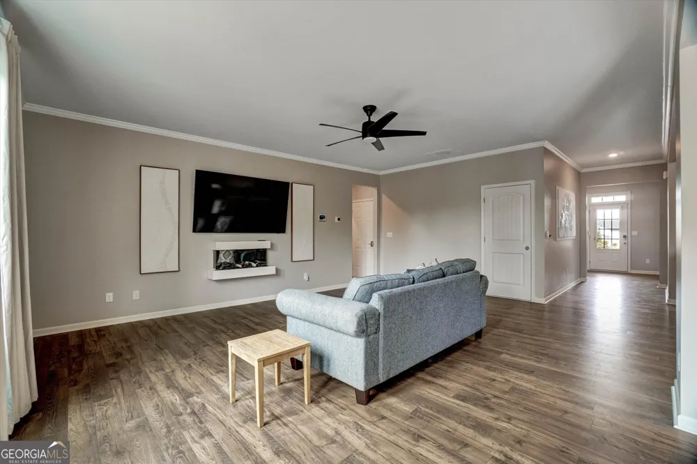 386 Thompson DR Dallas, GA 30132