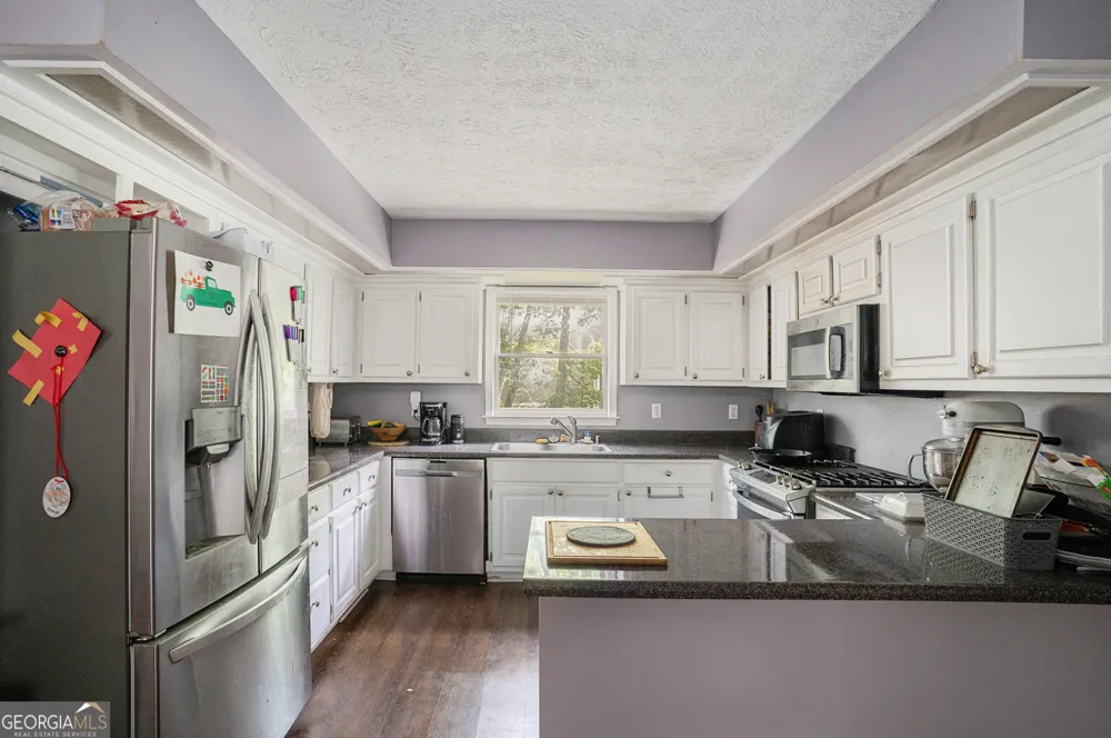 172 crown forest DR McDonough, GA 30252