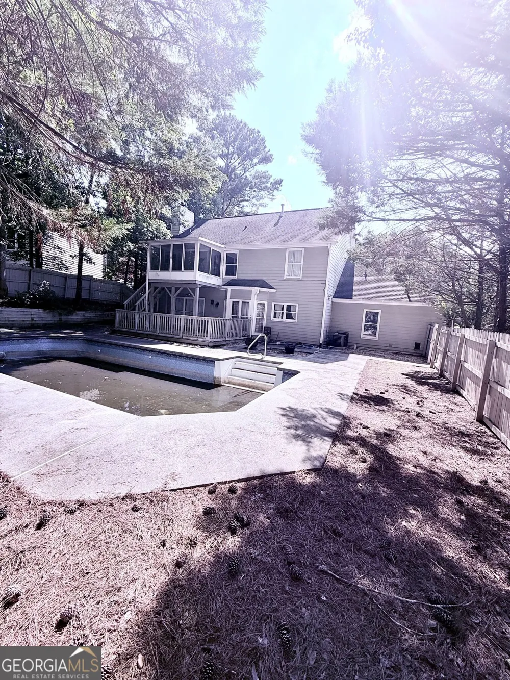 2887 Kingstream DR Snellville, GA 30039