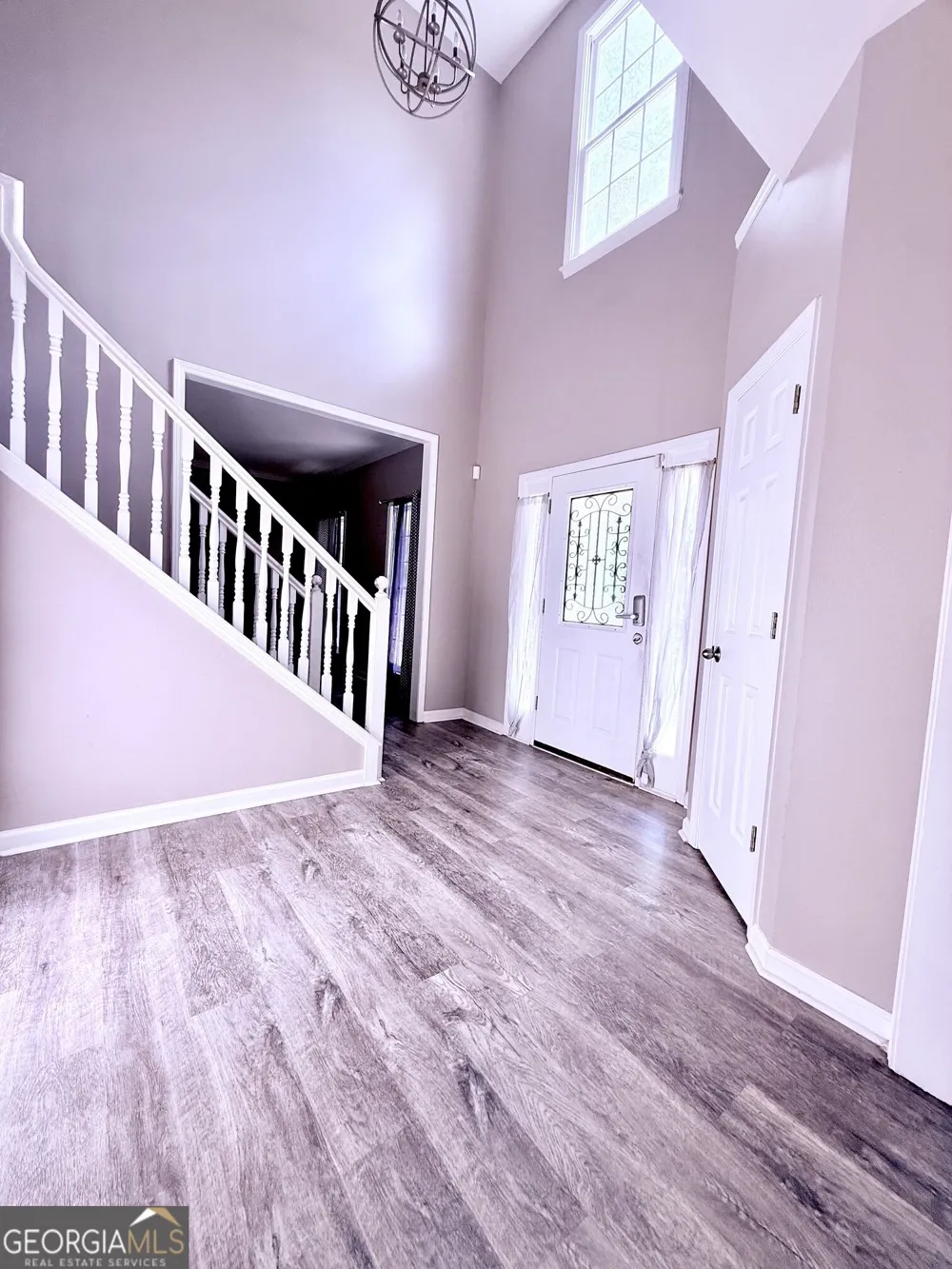 2887 Kingstream DR Snellville, GA 30039