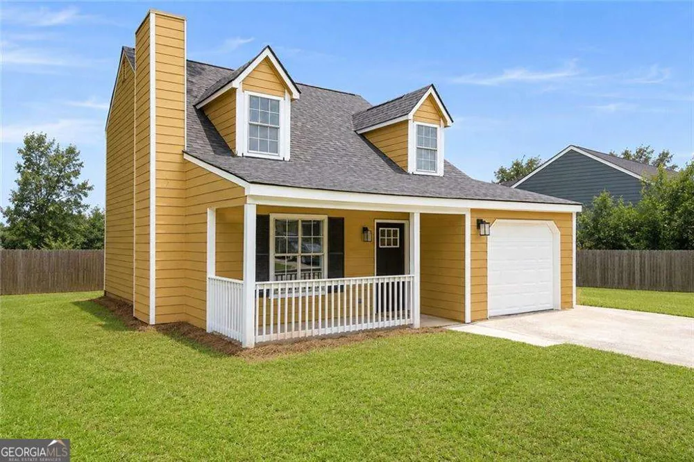 1044 Autumn Crest CT Stone Mountain, GA 30083