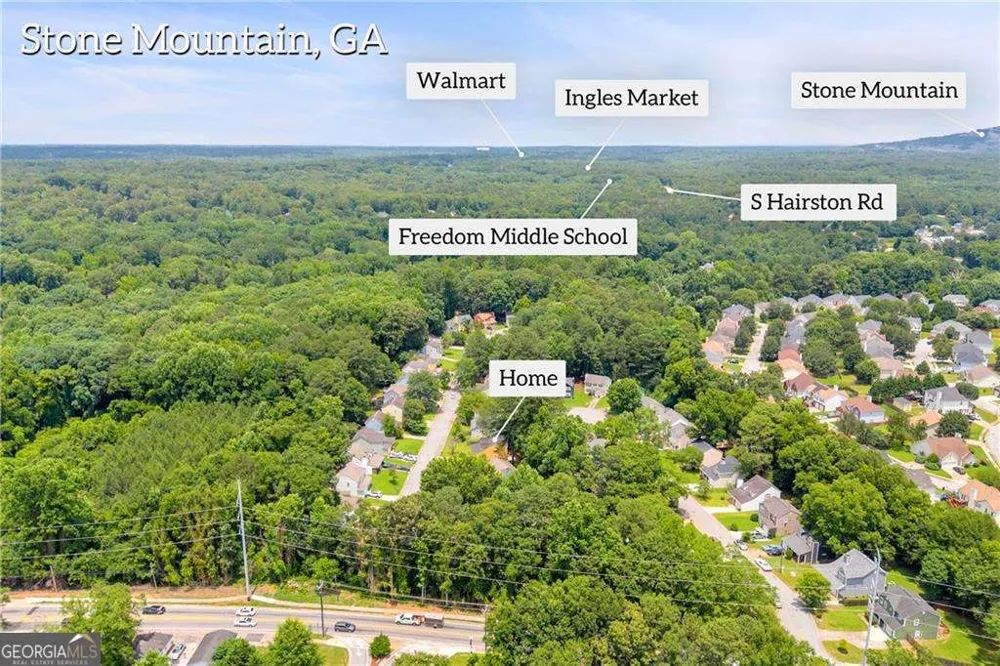 1044 Autumn Crest CT Stone Mountain, GA 30083