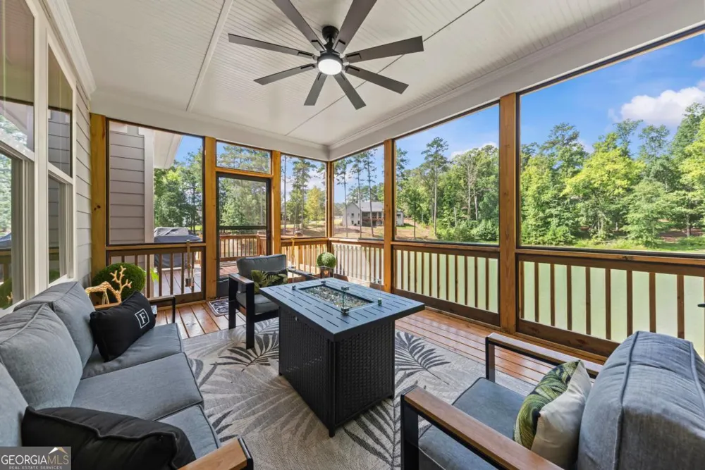 1031 Cleek LN Greensboro, GA 30642