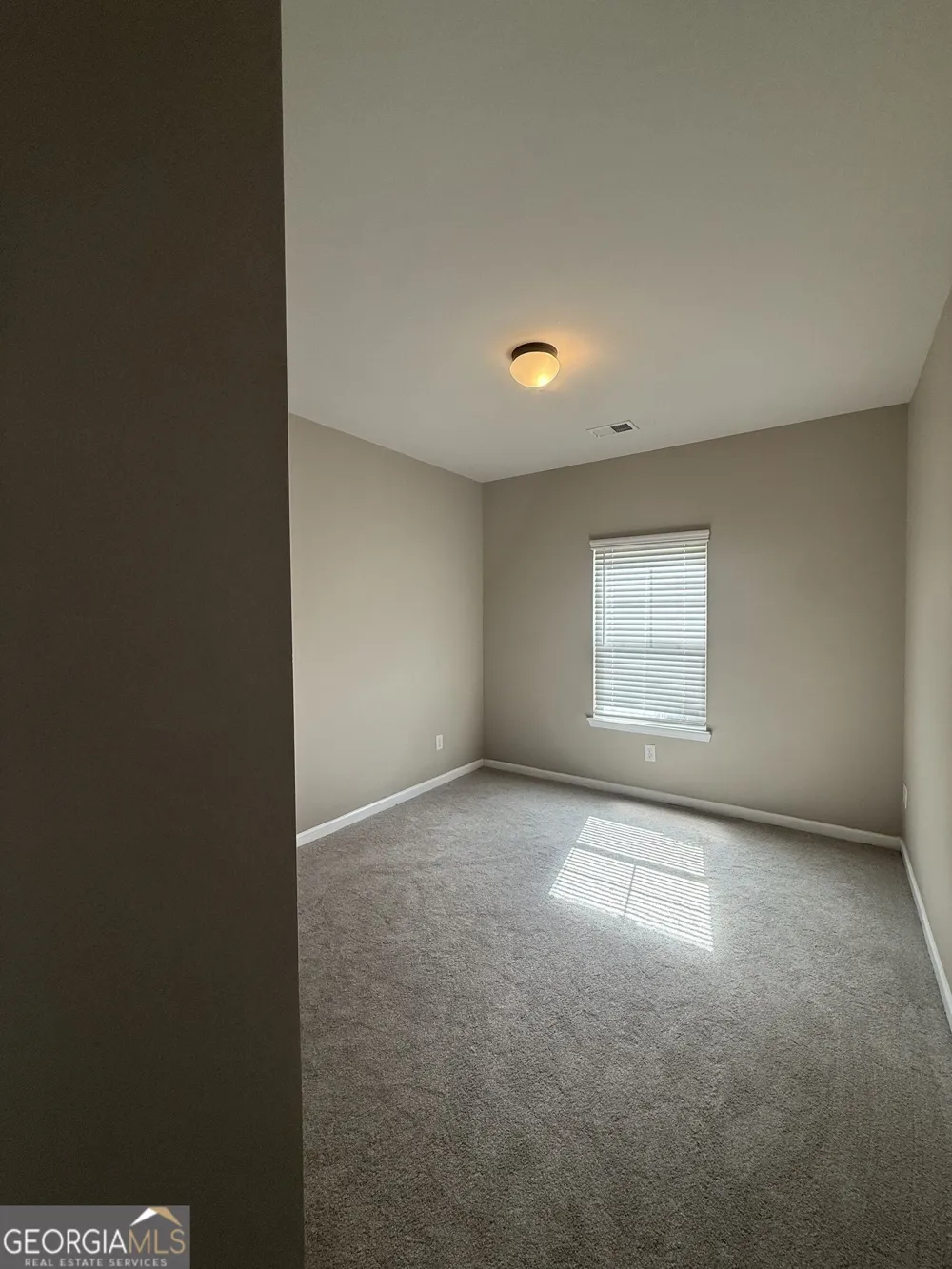 4157 Shoals LN Union City, GA 30291