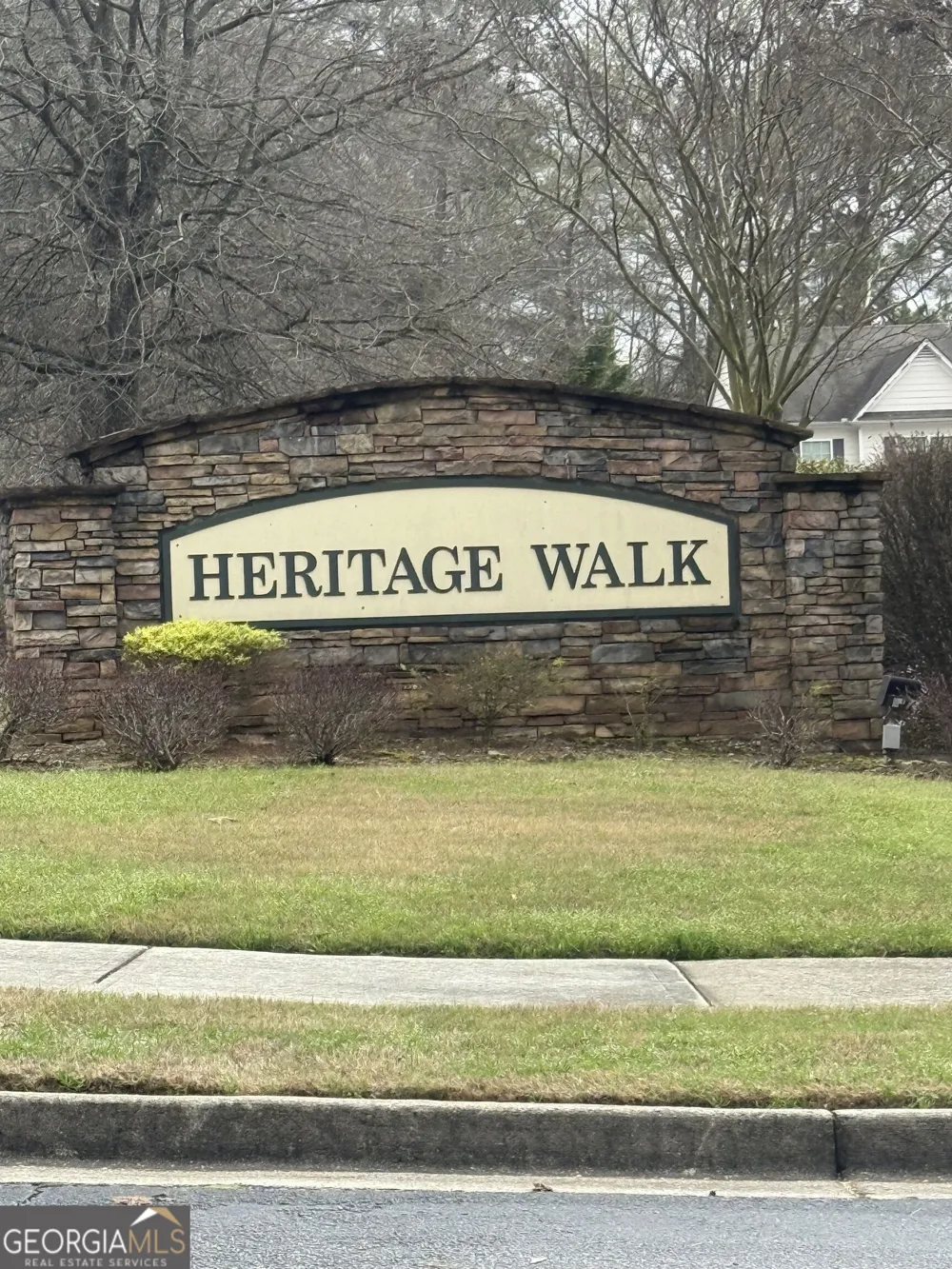 4157 Shoals LN Union City, GA 30291