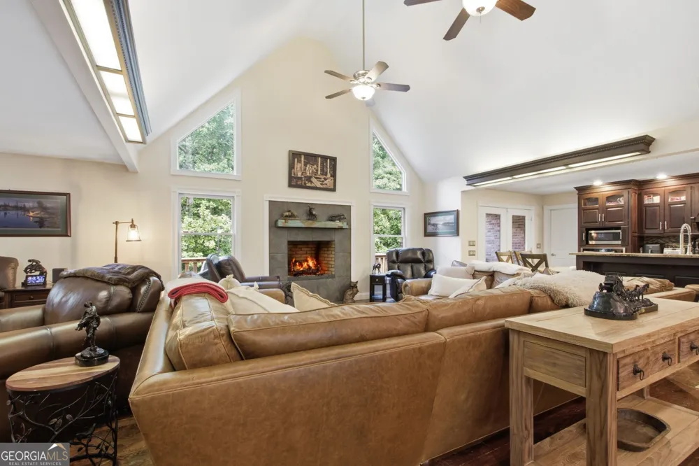 248 Tanglewood DR S Royston, GA 30662