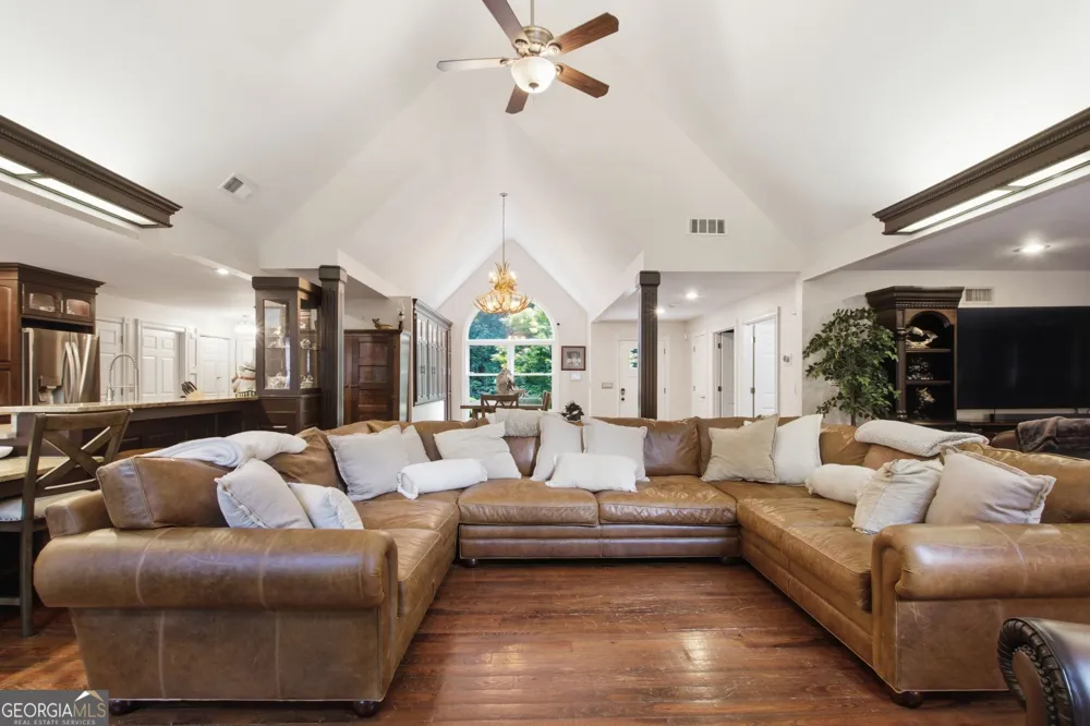 248 Tanglewood DR S Royston, GA 30662