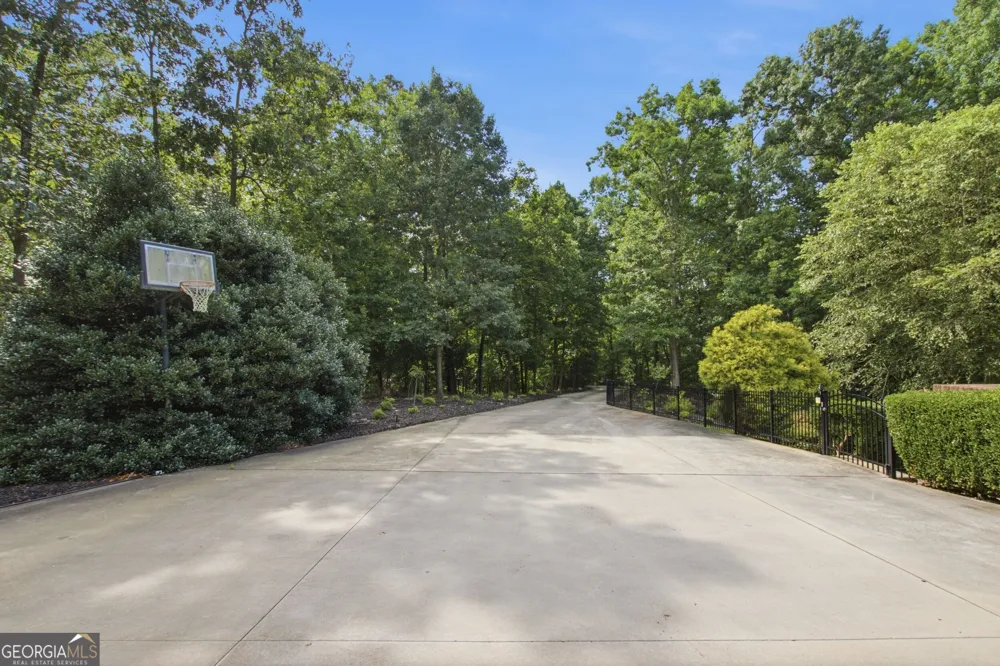 248 Tanglewood DR S Royston, GA 30662